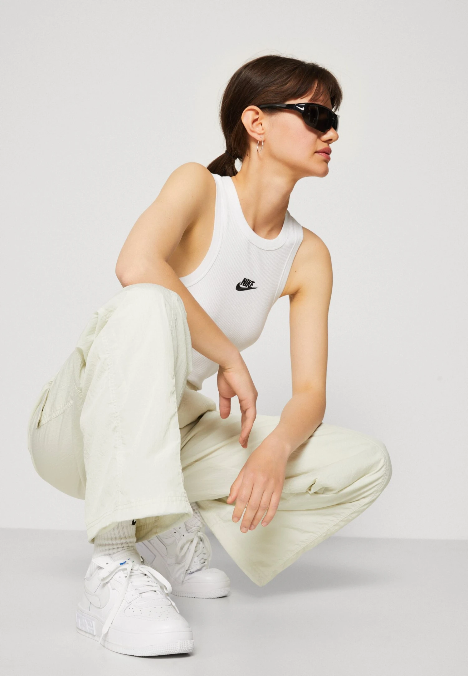 Nike Sportswear Tank - Top - White 4 Nike Sportswear Tank - Top - White - Afbeelding 4