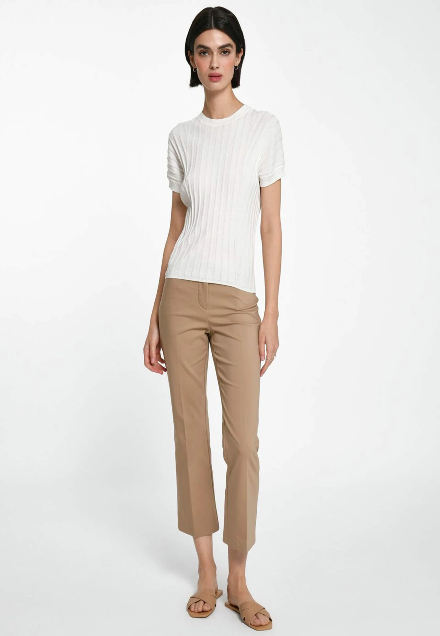 T-Shirt Basic - Ecru 2 T-Shirt Basic - Ecru - Afbeelding 2