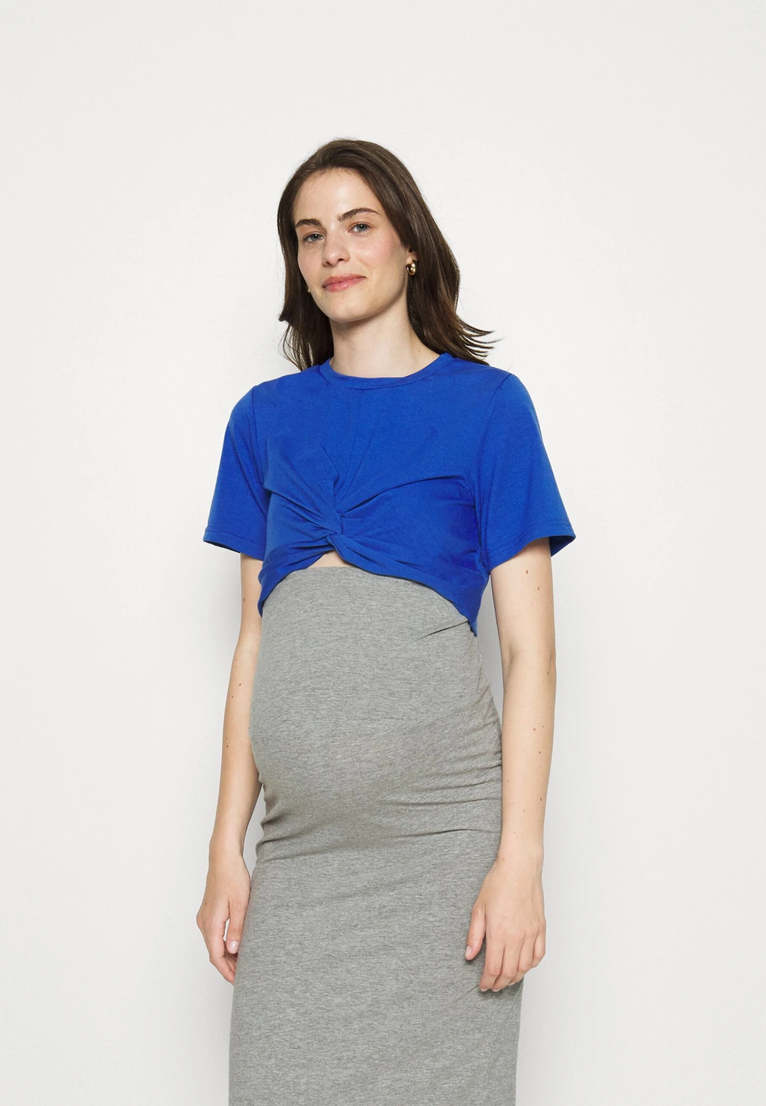 Mamalicious Mlmacy Cropped- T-Shirt Basic - Beaucoup Blue 1 Mamalicious Mlmacy Cropped- T-Shirt Basic - Beaucoup Blue