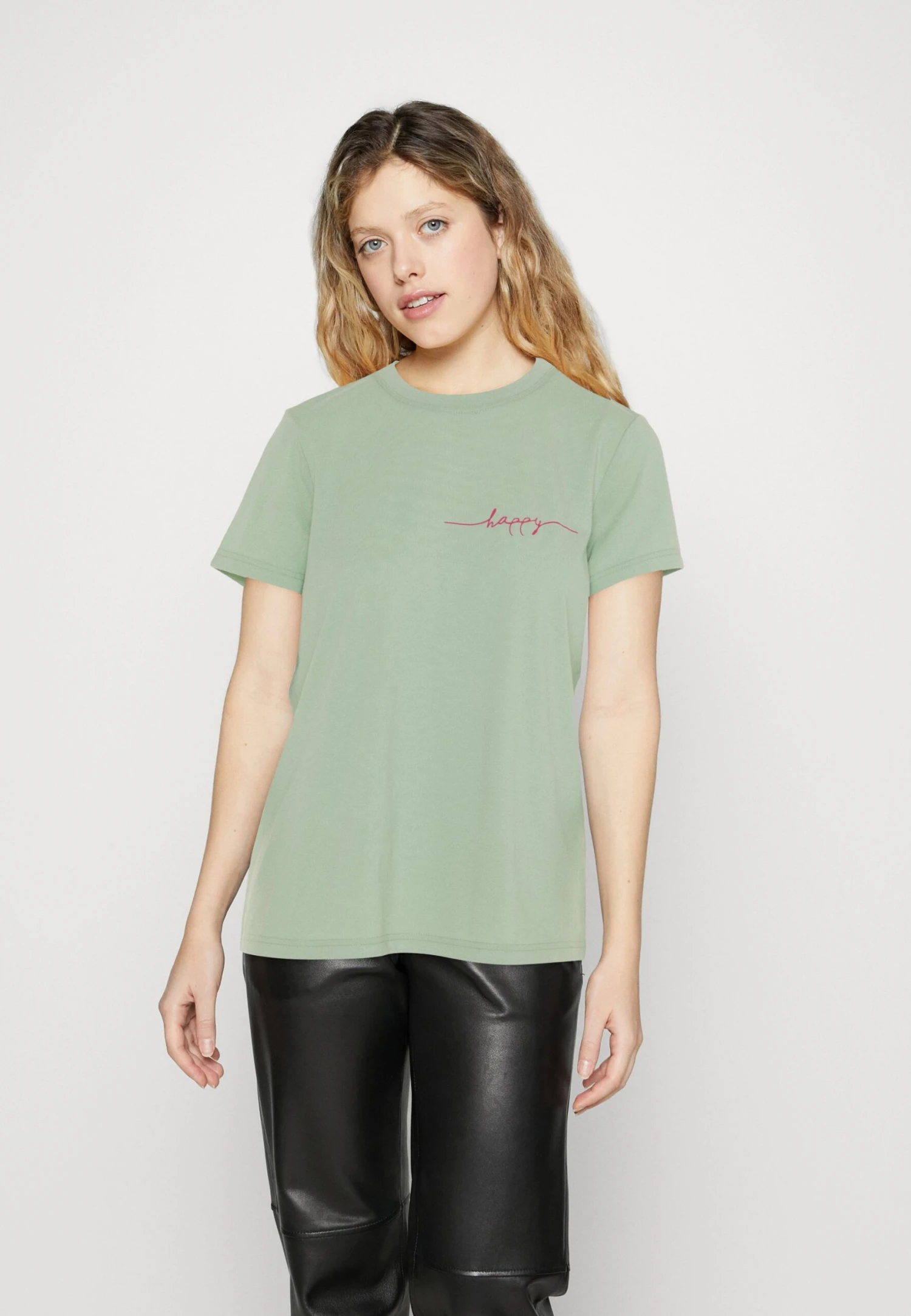 Vila Vipure Love- T-Shirt Print - Desert Sage 1 Vila Vipure Love- T-Shirt Print - Desert Sage