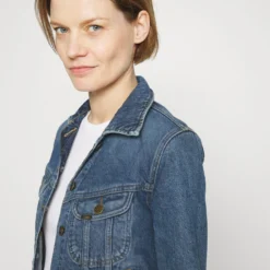 Lee Rider Jacket - Spijkerjas - Classic Indigo 14 Lee Rider Jacket - Spijkerjas - Classic Indigo -Aanbiedingen Mode Toon Winkel 2fafb2f0f49d4d08bdd1febdb8e41a2e scaled