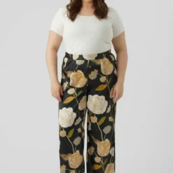 Nieuwe uitgaven -Aanbiedingen Mode Toon Winkel 2fe8052170bf4f05a99150df9fd49971