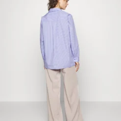 Selected Femme Slfreka- Overhemdblouse - Blue -Aanbiedingen Mode Toon Winkel 30751e8f655a4844af86a0631635ac5f scaled