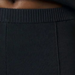 CLAUDIE PIERLOT Broek - Marine 11 CLAUDIE PIERLOT Broek - Marine -Aanbiedingen Mode Toon Winkel 3befc934fc3f4258b6399bdb38506997 scaled