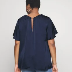 MICHAEL Michael Kors Chain Top - Blouse - Midnightblue 8 MICHAEL Michael Kors Chain Top - Blouse - Midnightblue -Aanbiedingen Mode Toon Winkel 54482c2c94274547baa141159a0dd60f scaled