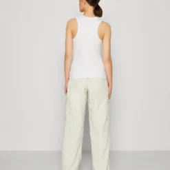 Nike Sportswear Tank - Top - White 8 Nike Sportswear Tank - Top - White -Aanbiedingen Mode Toon Winkel 79e23d69161d4522a0bba1fafb8fcbf5 scaled