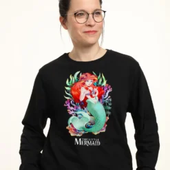 Disney The Little Mermaid Anime - Sweater - Black 6 Disney The Little Mermaid Anime - Sweater - Black -Aanbiedingen Mode Toon Winkel 9d871605ebaf4b799b9c64a026bce7bc scaled