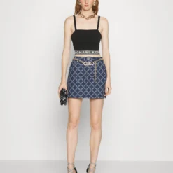 Nieuwe uitgaven -Aanbiedingen Mode Toon Winkel a942ea6aece1497190d8b93802fb8a0a scaled