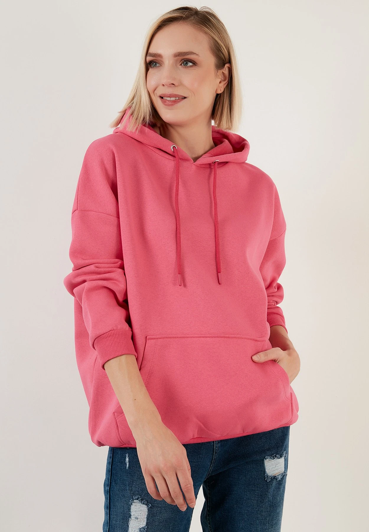 LELA Regular Fit - Hoodie - Fuchsia 1 LELA Regular Fit - Hoodie - Fuchsia
