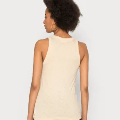 Marc O'Polo DENIM Sleeveless High Roundneck - Top - Skimming Stone 7 Marc O'Polo DENIM Sleeveless High Roundneck - Top - Skimming Stone -Aanbiedingen Mode Toon Winkel d8c59e6f4ab84bbb9df5431f111397c5 scaled