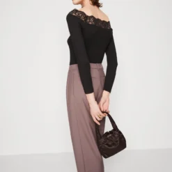 Vila Vibe Off Shoulder - Longsleeve - Black -Aanbiedingen Mode Toon Winkel dc28c29eacf744bc9542b07c693ed642 scaled