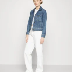 Lee Rider Jacket - Spijkerjas - Classic Indigo 13 Lee Rider Jacket - Spijkerjas - Classic Indigo -Aanbiedingen Mode Toon Winkel e88a47c69544413fb94c75af893e0588 scaled