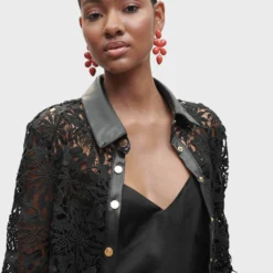 Lichte Jas - Black 9 Lichte Jas - Black -Aanbiedingen Mode Toon Winkel ecbe99bf6dc8427c81647aaced7a9a41 scaled