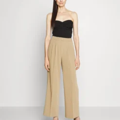 Nieuwe uitgaven -Aanbiedingen Mode Toon Winkel f2d26314a2a74c8bbd4511a9d81b5033 scaled