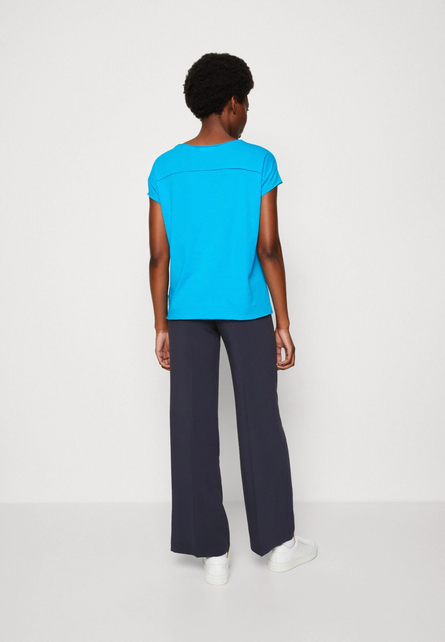 Marc O'Polo DENIM Short Sleeve Chest Pocket - T-Shirt Basic - Crystal Seas 3 Marc O'Polo DENIM Short Sleeve Chest Pocket - T-Shirt Basic - Crystal Seas - Afbeelding 3